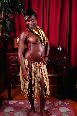 hd-photo-and-video-gallery-kiana-in-hawaiian-outfit